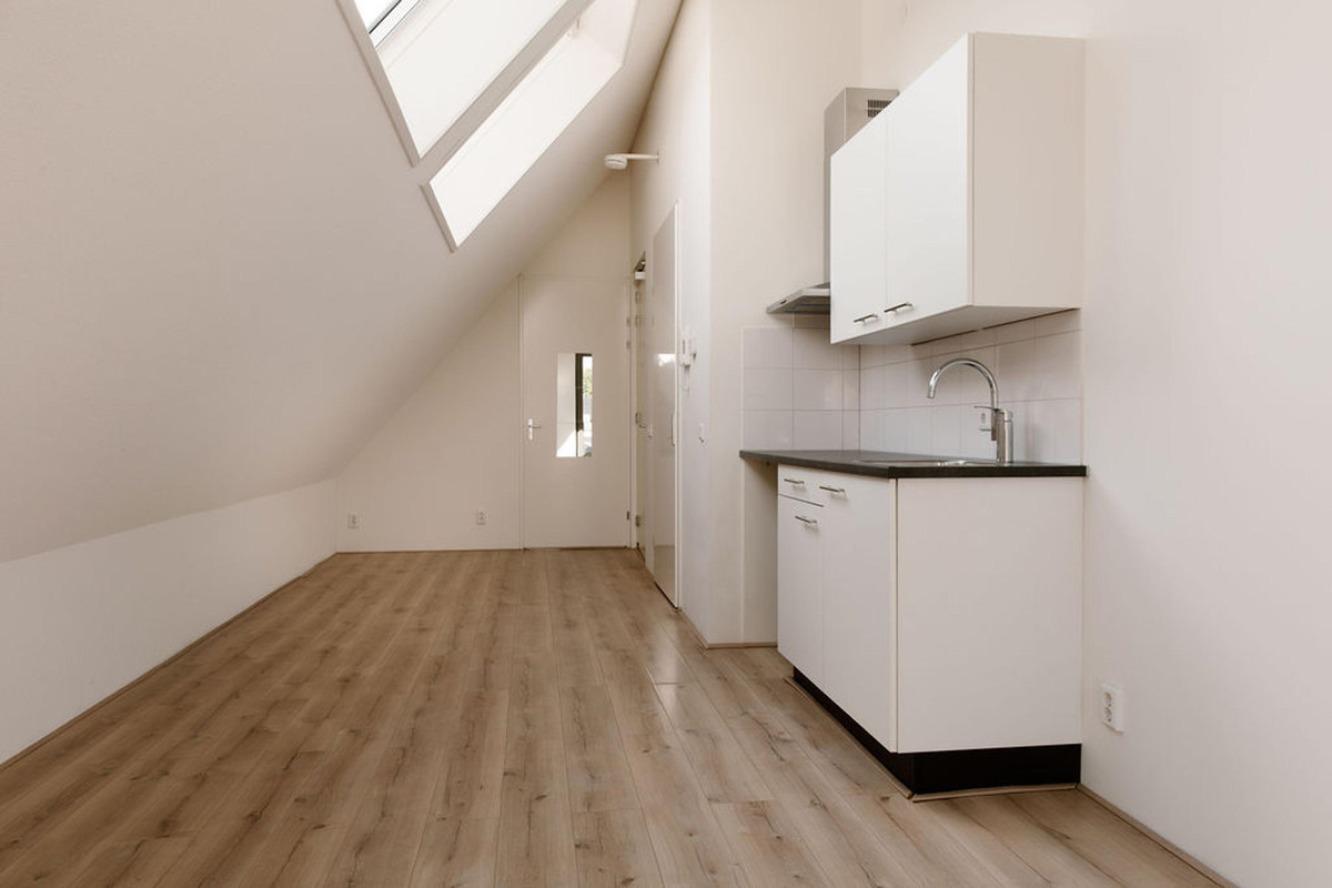 Studio te koop: Maandereind 35F, Ede