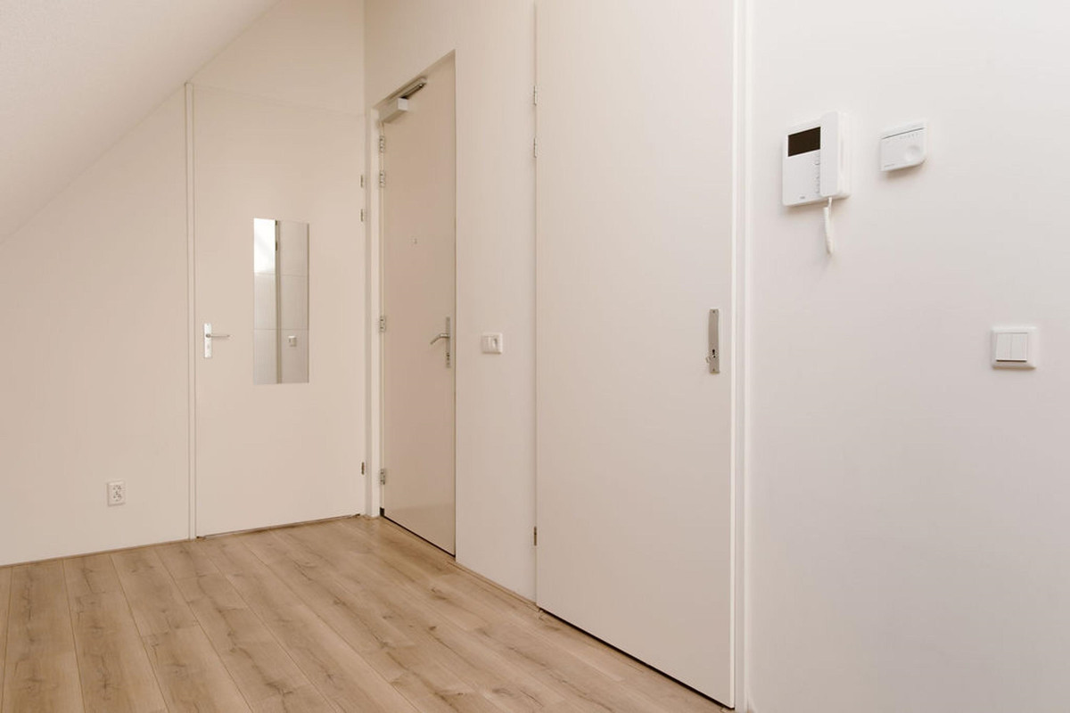 Studio te koop: Maandereind 35F, Ede