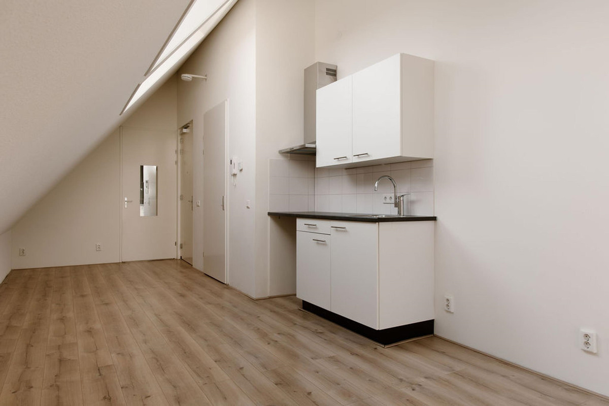 Studio te koop: Maandereind 35F, Ede