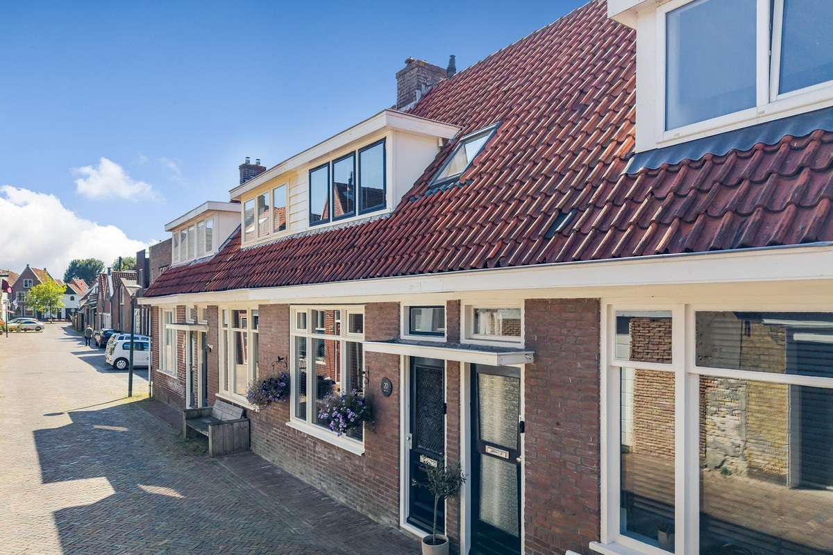 Tussenwoning te koop: Scheffersplein 20, Harlingen