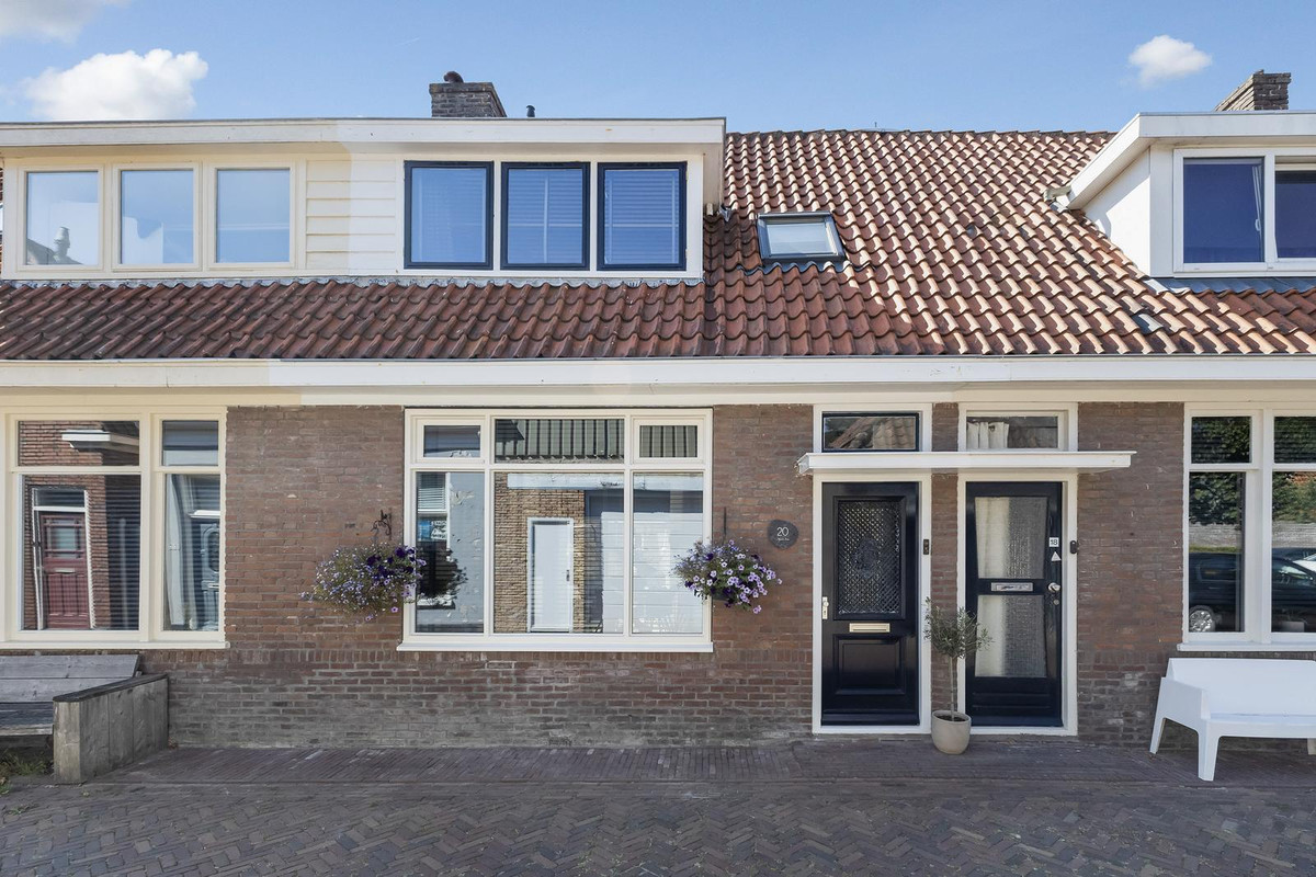 Tussenwoning te koop: Scheffersplein 20, Harlingen