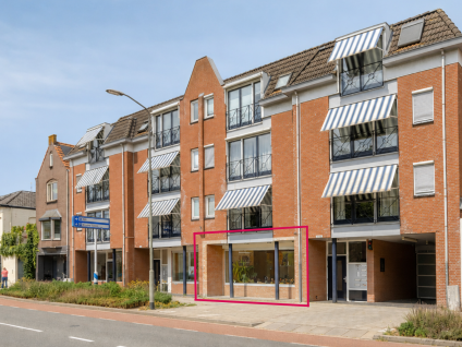 Oostwal 10