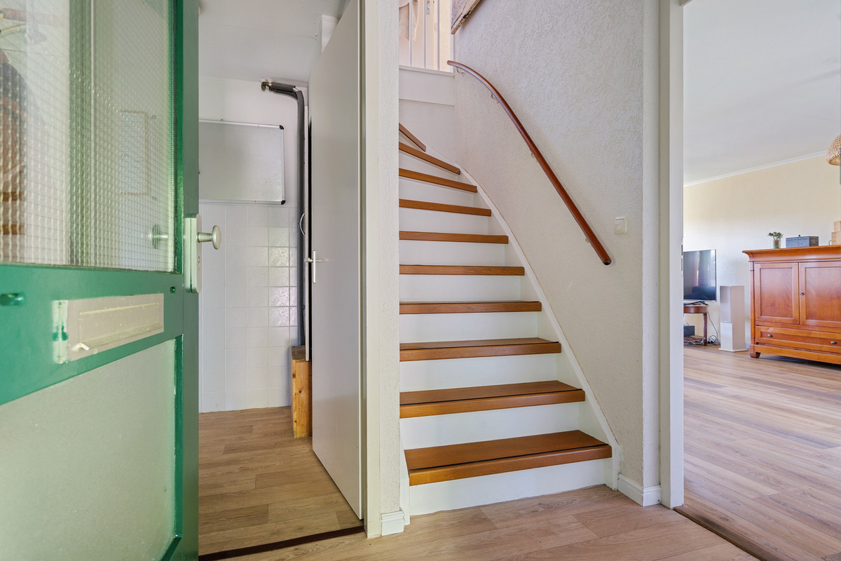 Tussenwoning te koop: Het Kasteel 270, Apeldoorn