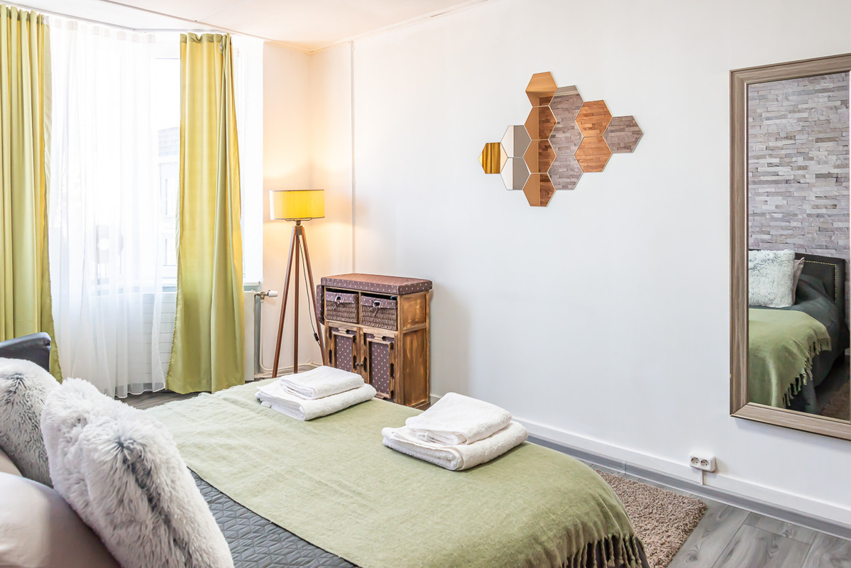 Tussenwoning te koop: Akersteenweg 100, Maastricht