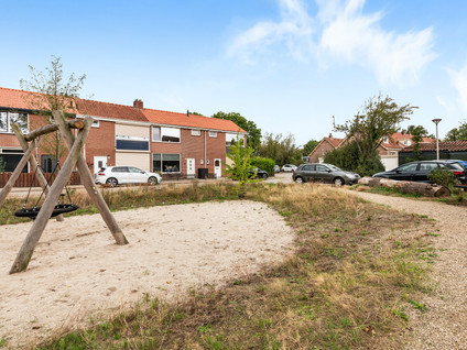 De Genestetplein 4