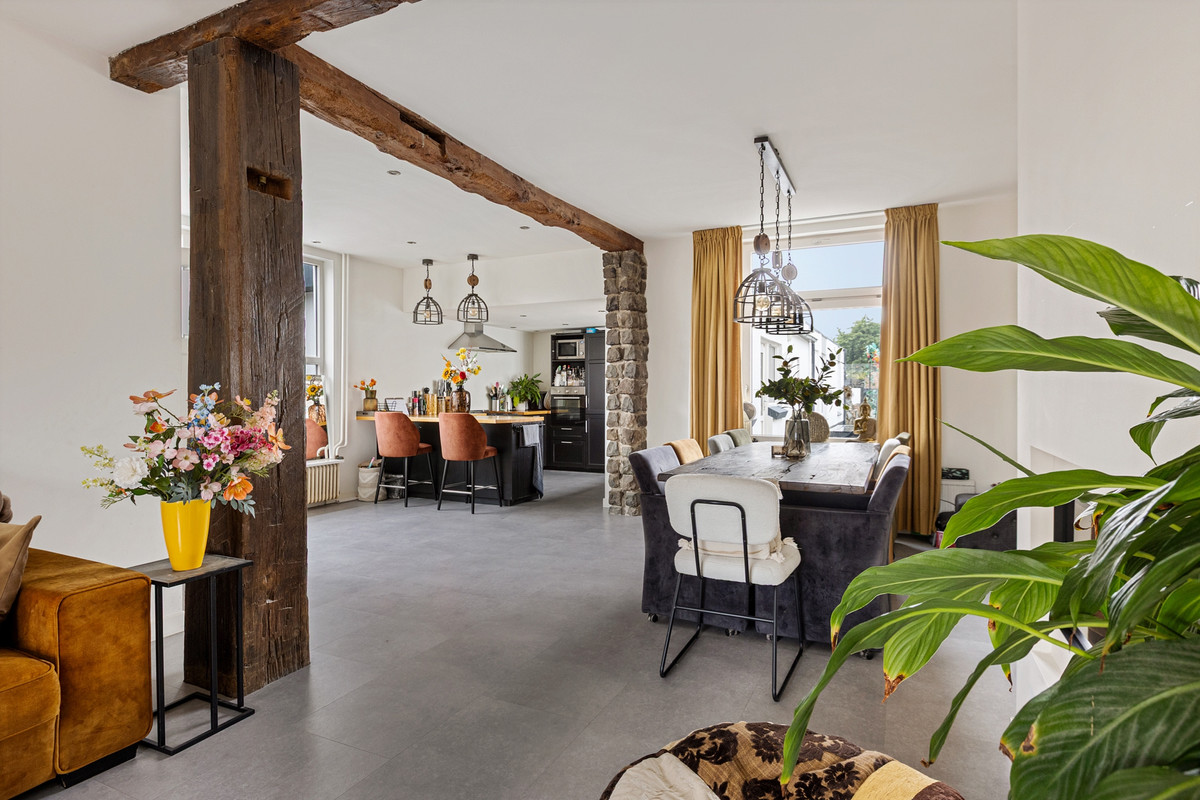 Vrijstaande woning te koop: Hazestraat 52, Valkenswaard