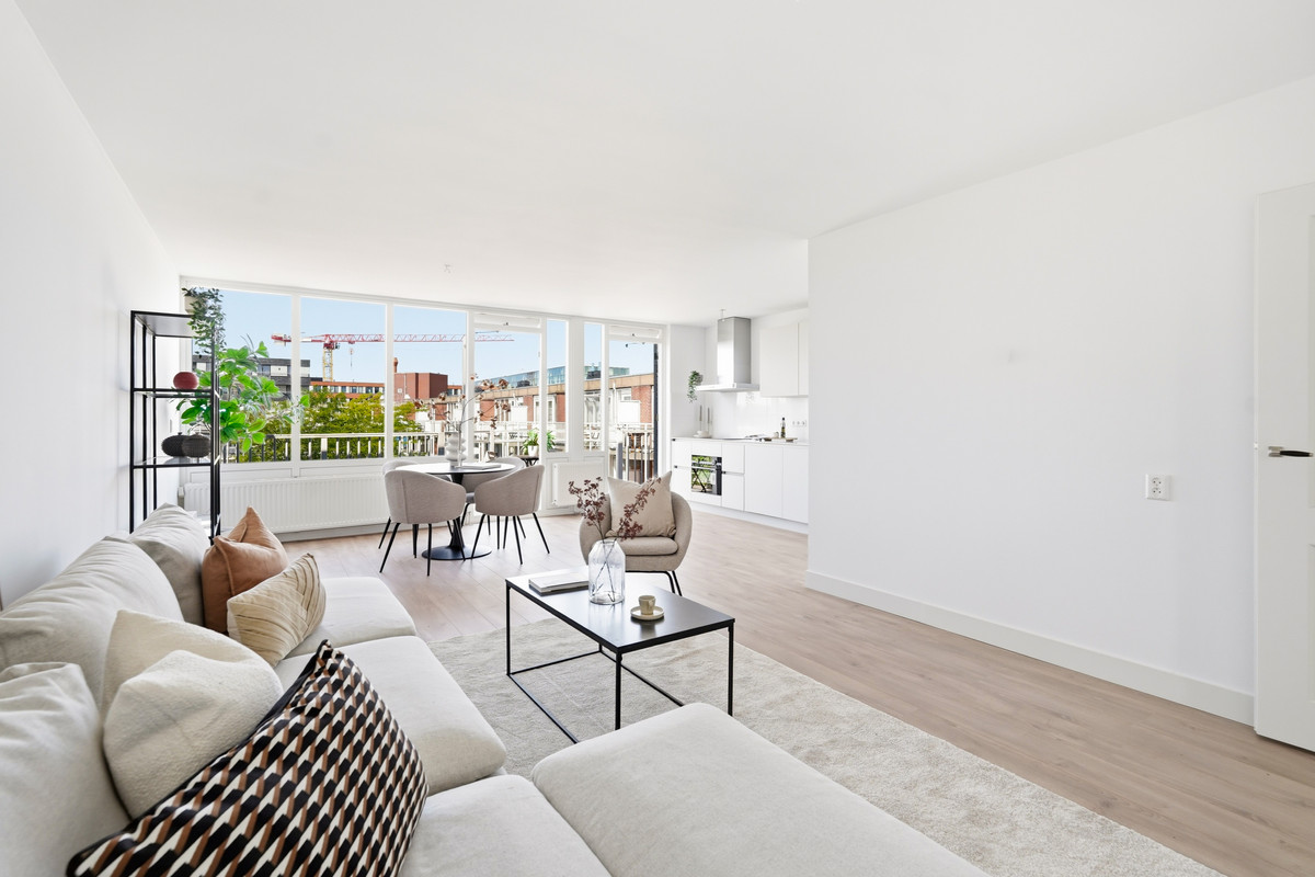 Appartement te koop: Polderplein 90, Hoofddorp