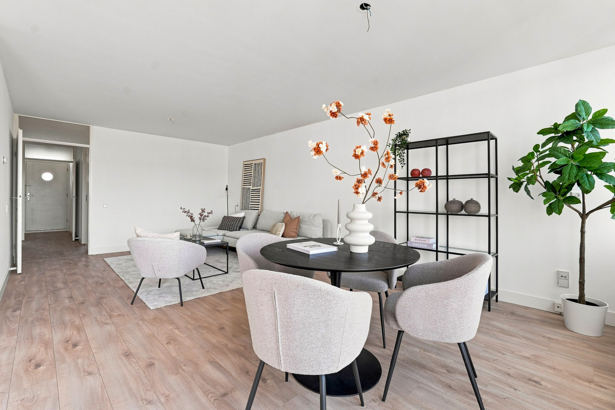 Appartement te koop: Polderplein 90, Hoofddorp