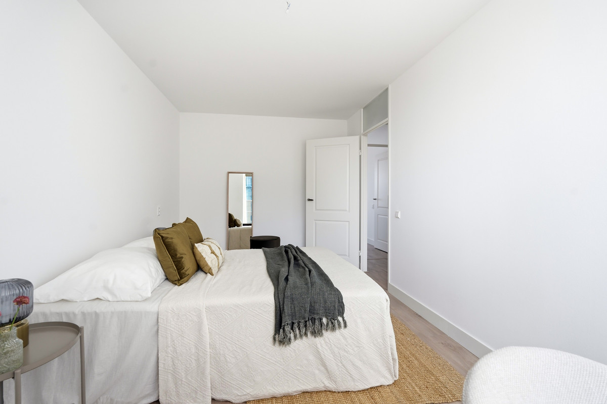 Appartement te koop: Polderplein 90, Hoofddorp