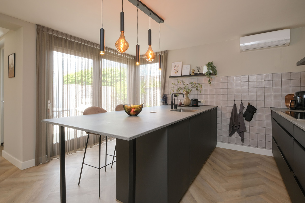 Tussenwoning te koop: De Havik 89, Almelo