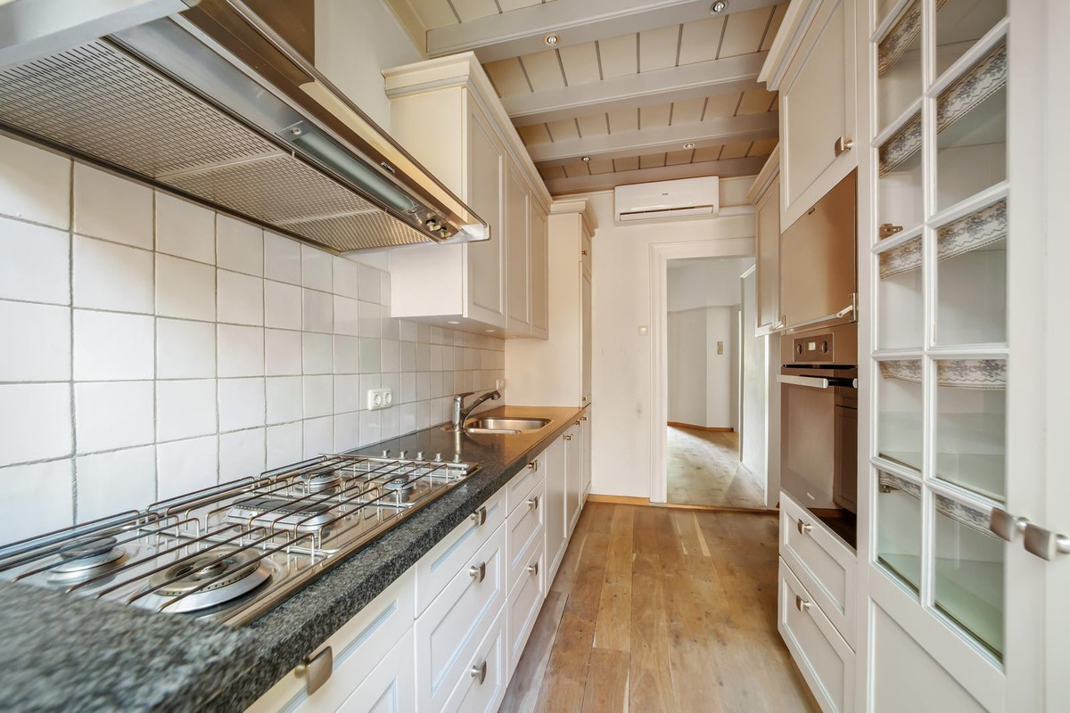 Tussenwoning te koop: Wassenaarseweg 196, 'S-Gravenhage