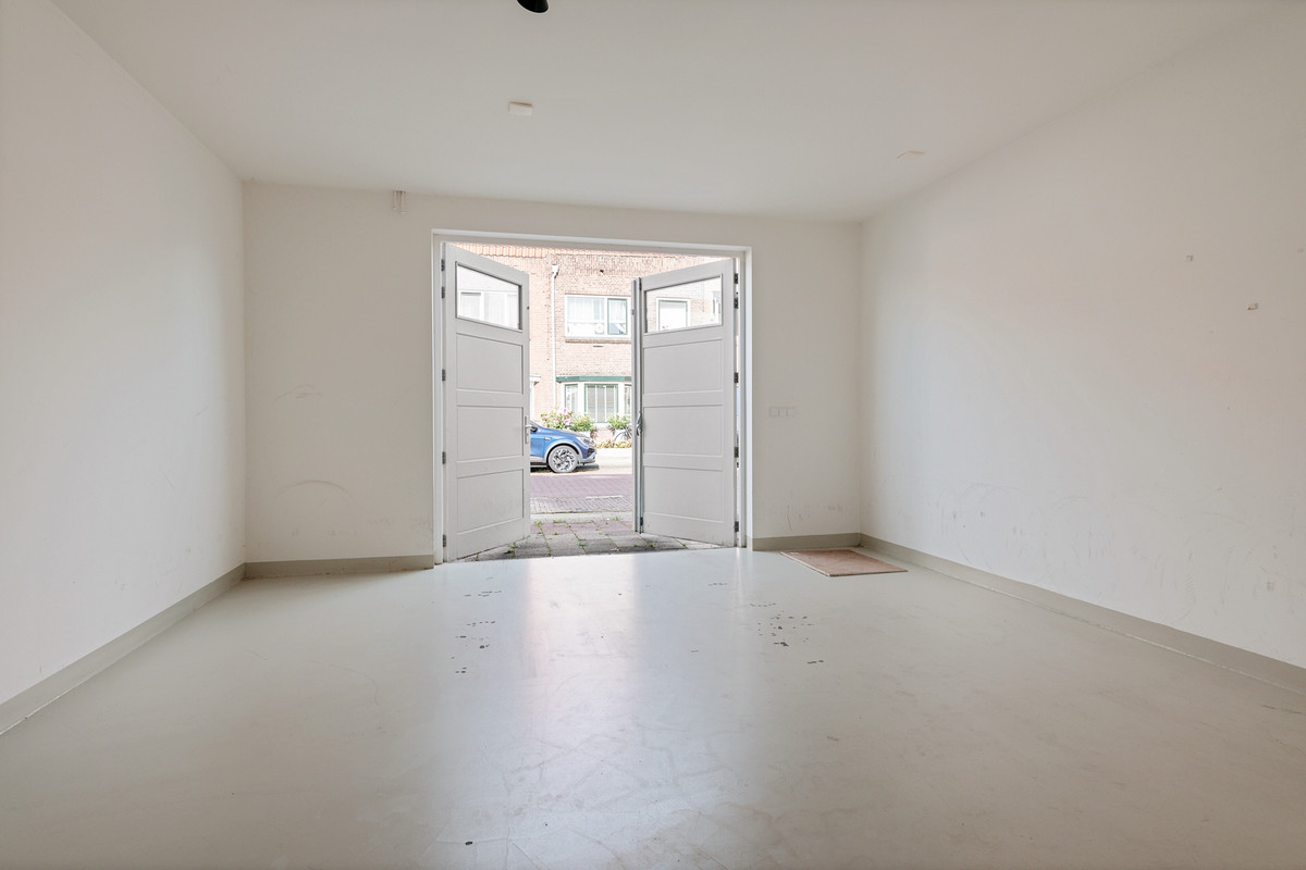 Hoekwoning te koop: President Steijnstraat 13, Haarlem