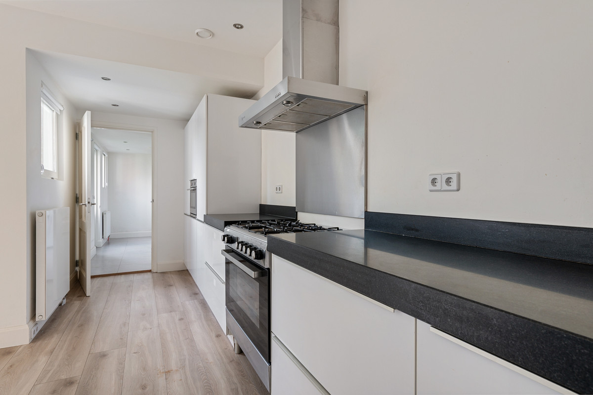 Hoekwoning te koop: President Steijnstraat 13, Haarlem