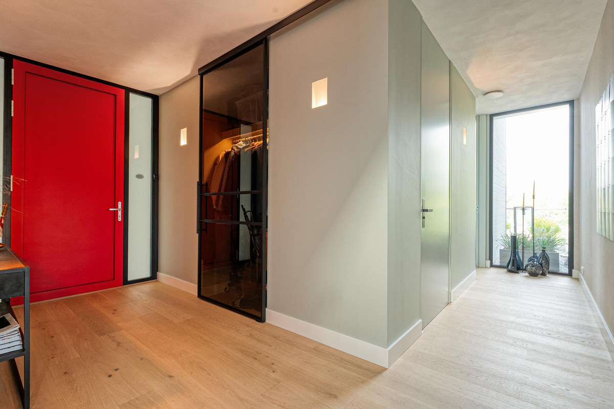 Appartement te koop: Van Goghlaan 1-21, Hoogeveen