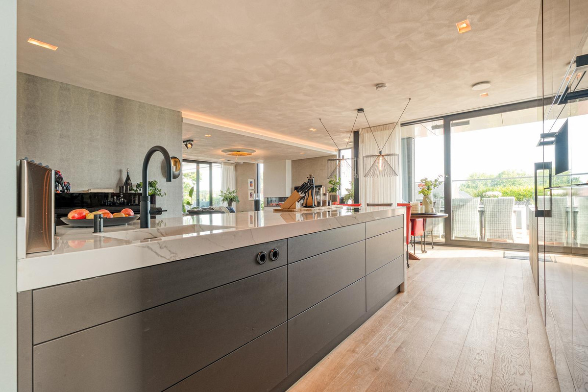 Appartement te koop: Van Goghlaan 1-21, Hoogeveen