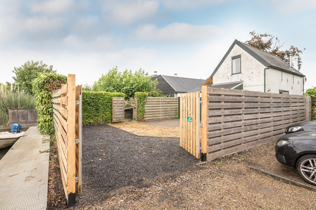 Vrijstaande woning te koop: Uiterweg 274, Aalsmeer