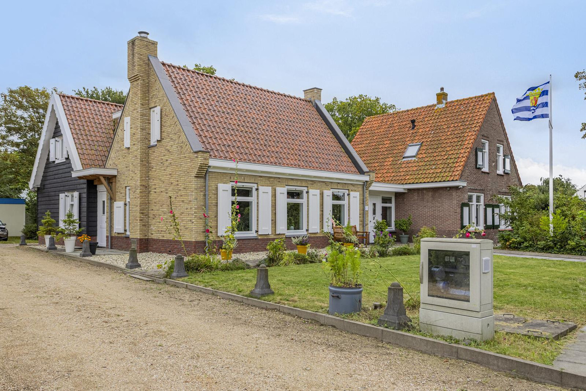 Vrijstaande woning te koop: Hogezoom 160, Renesse