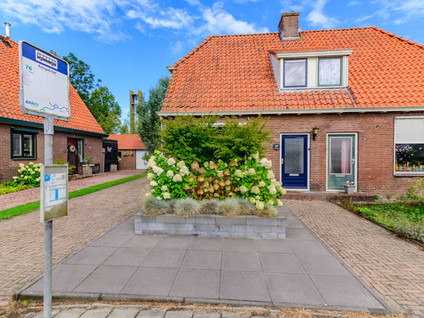 Hoofdstraat 57