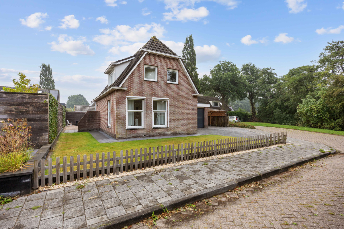 Vrijstaande woning te koop: De Akker 6, Opende