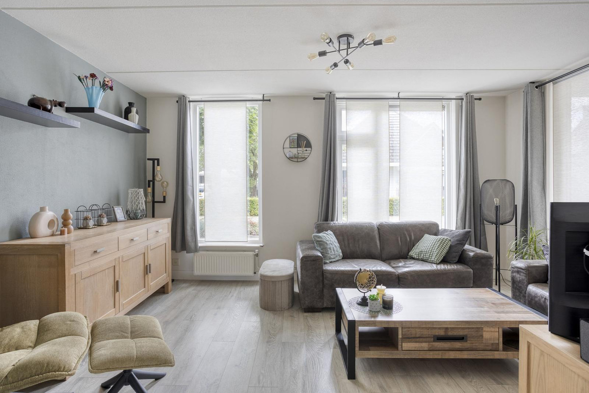 Twee-onder-één-kap te koop: Hoefakkers 18, Westerhoven