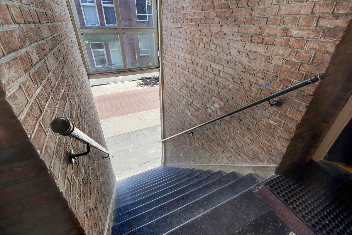 Appartement te koop: Meidoornstraat 144, 'S-Gravenhage