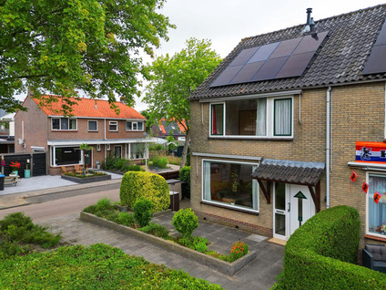 Mr P J Oudweg 1