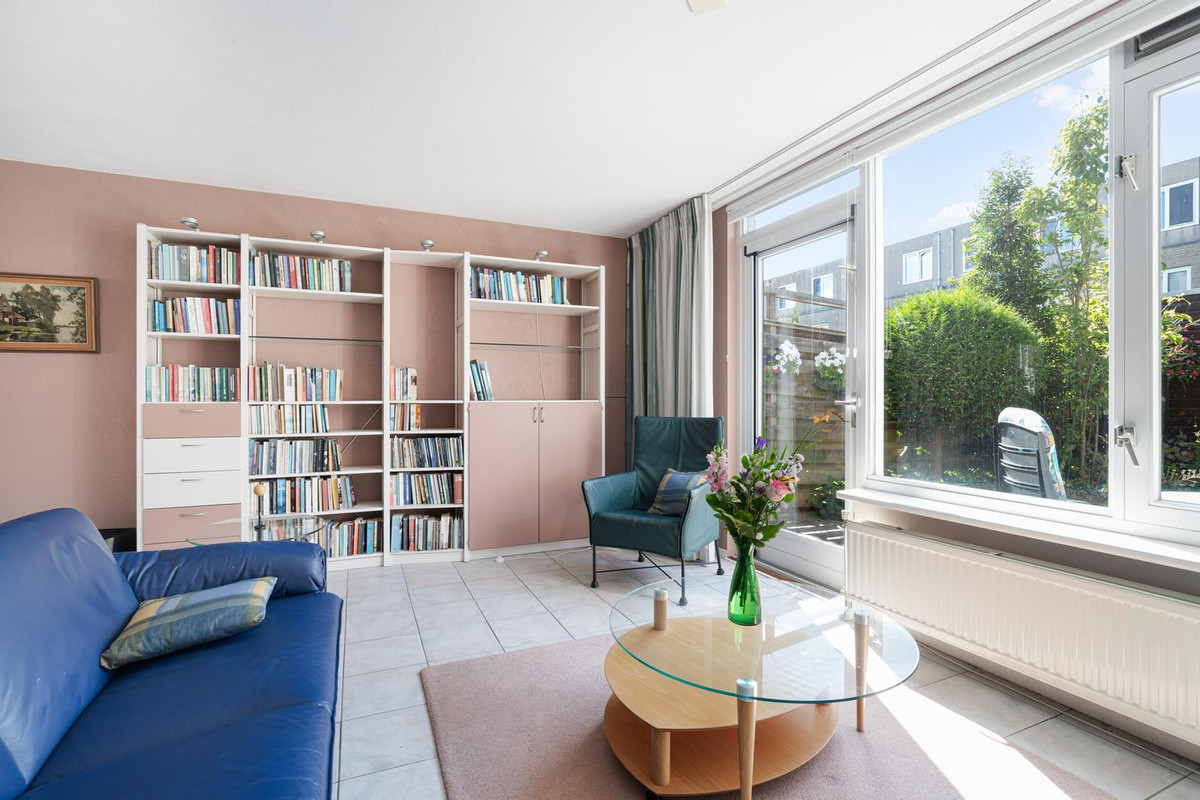 Tussenwoning te koop: Ravelstraat 18, Gouda