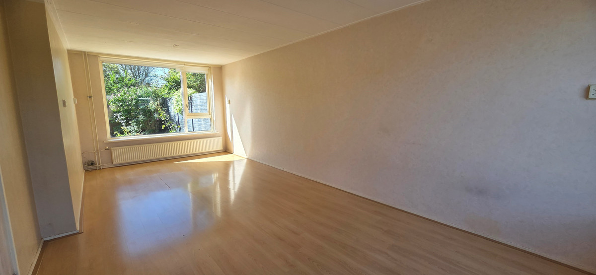 Tussenwoning te koop: IJsselmeerstraat 7, Den Oever