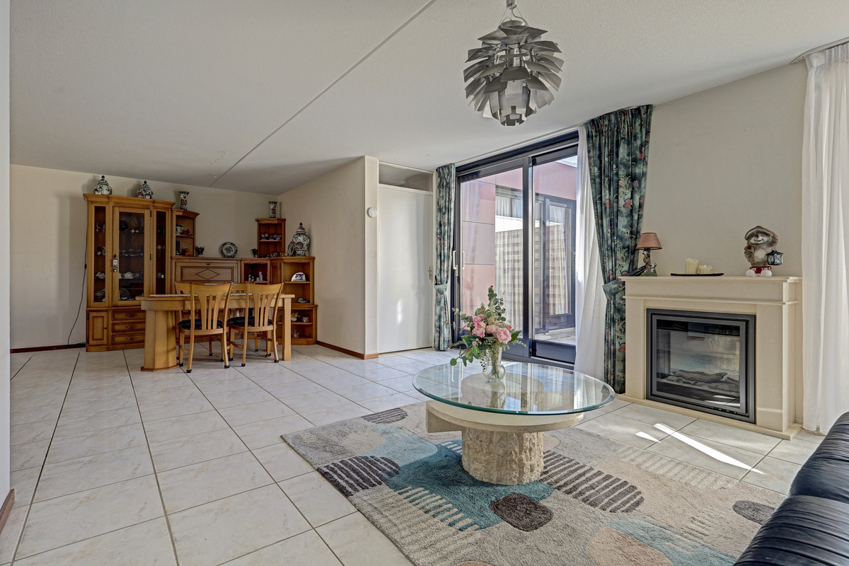 Tussenwoning te koop: Jan van Beershove 21, Nieuwegein