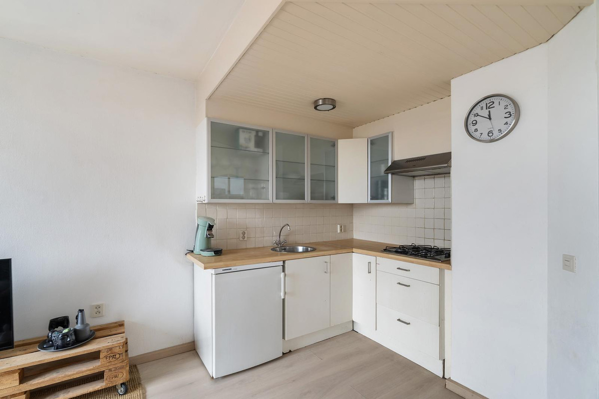 Studio te koop: Langegracht 163D, Leiden
