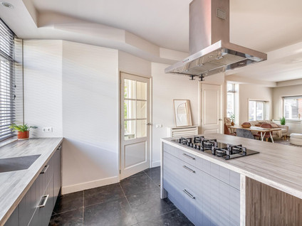 Emmastraat 38