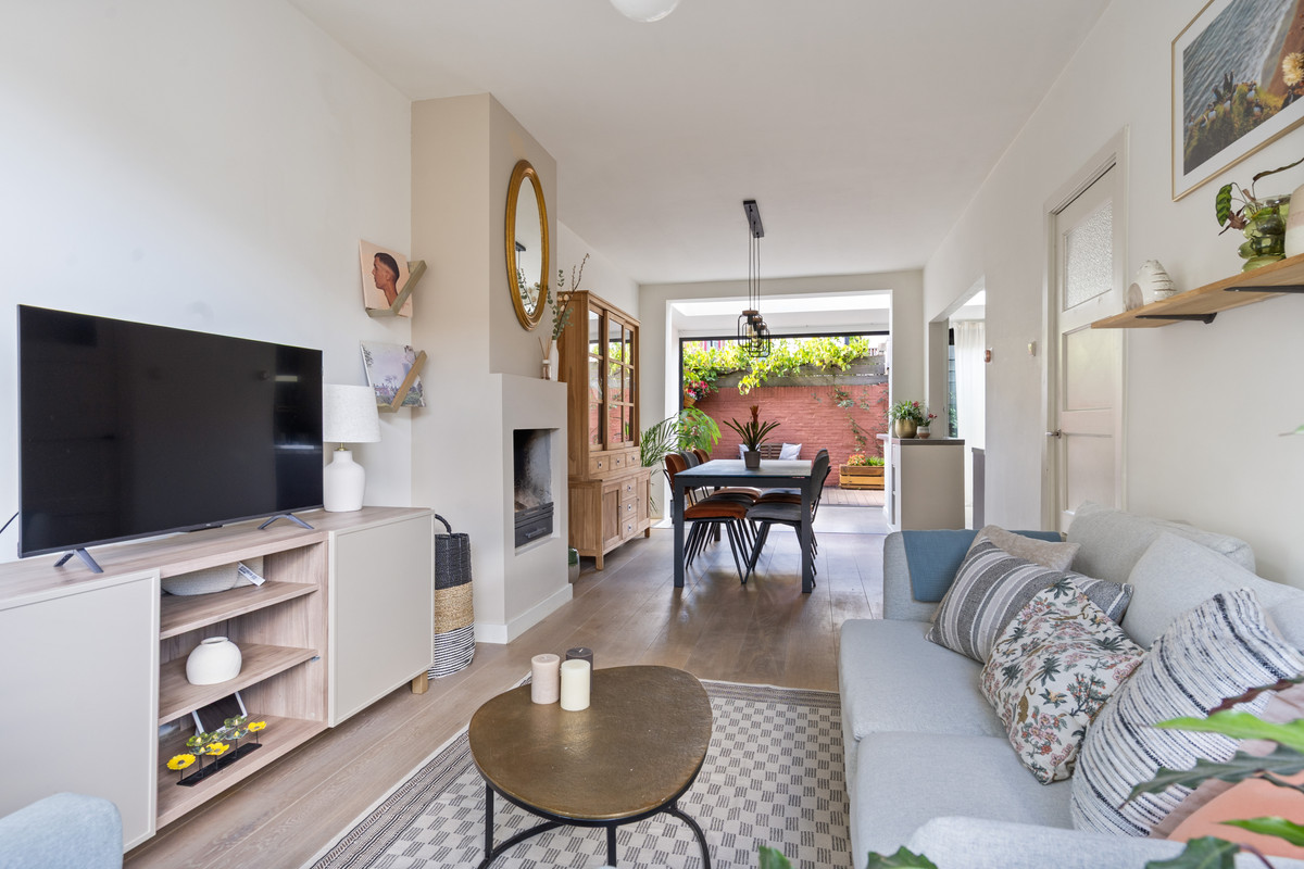 Tussenwoning te koop: Surinamestraat 123, Utrecht