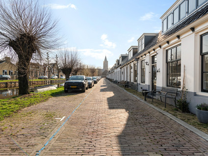 Nieuwe Zijds Burgwal 19