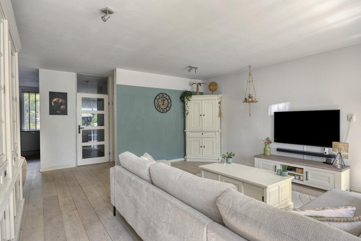 Hoekwoning te koop: De Schans 1, Tilburg