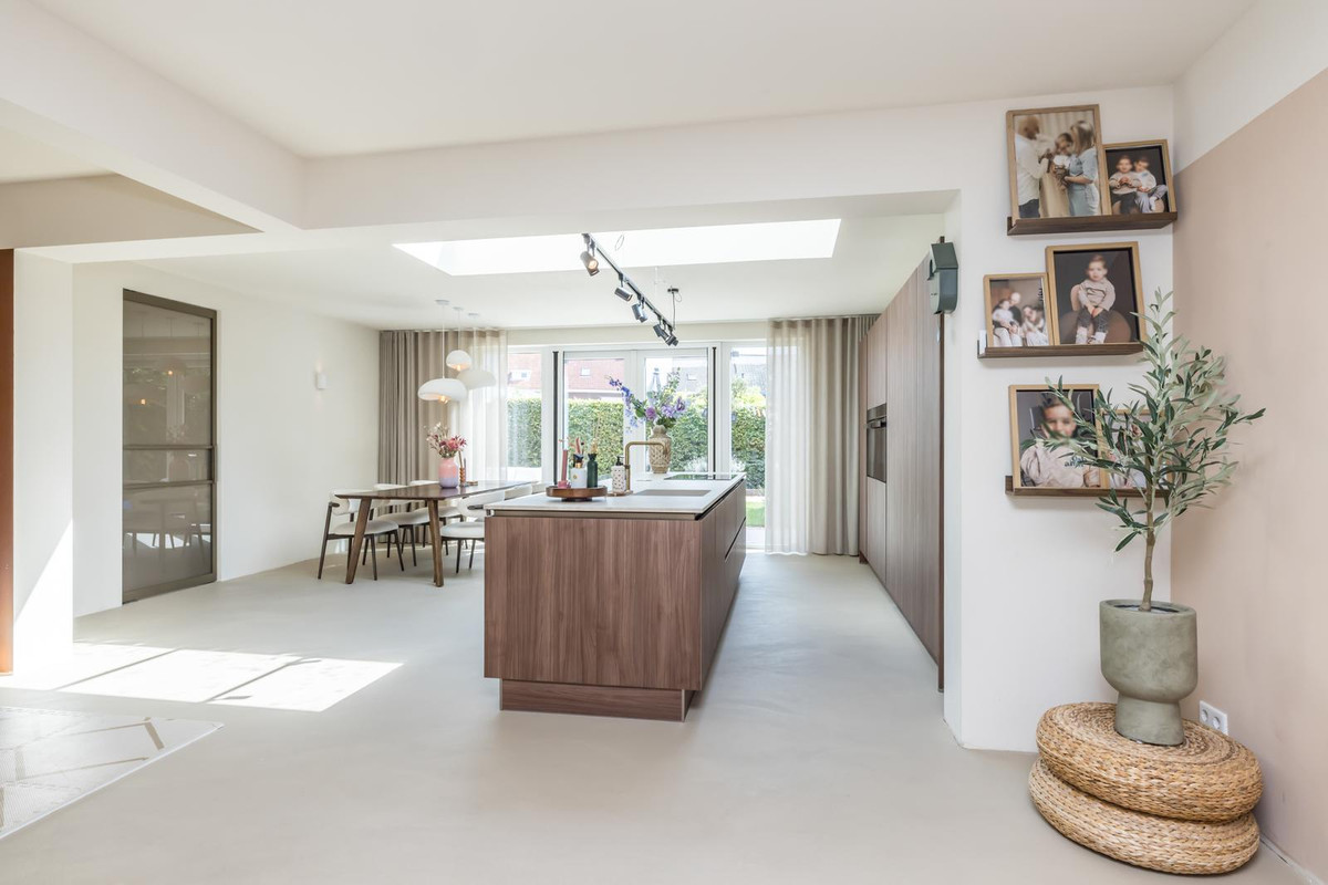 Twee-onder-één-kap te koop: In Den Daal 52, Oirsbeek