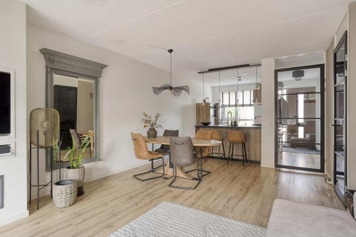 Tussenwoning te koop: Draaistok 74, Boskoop