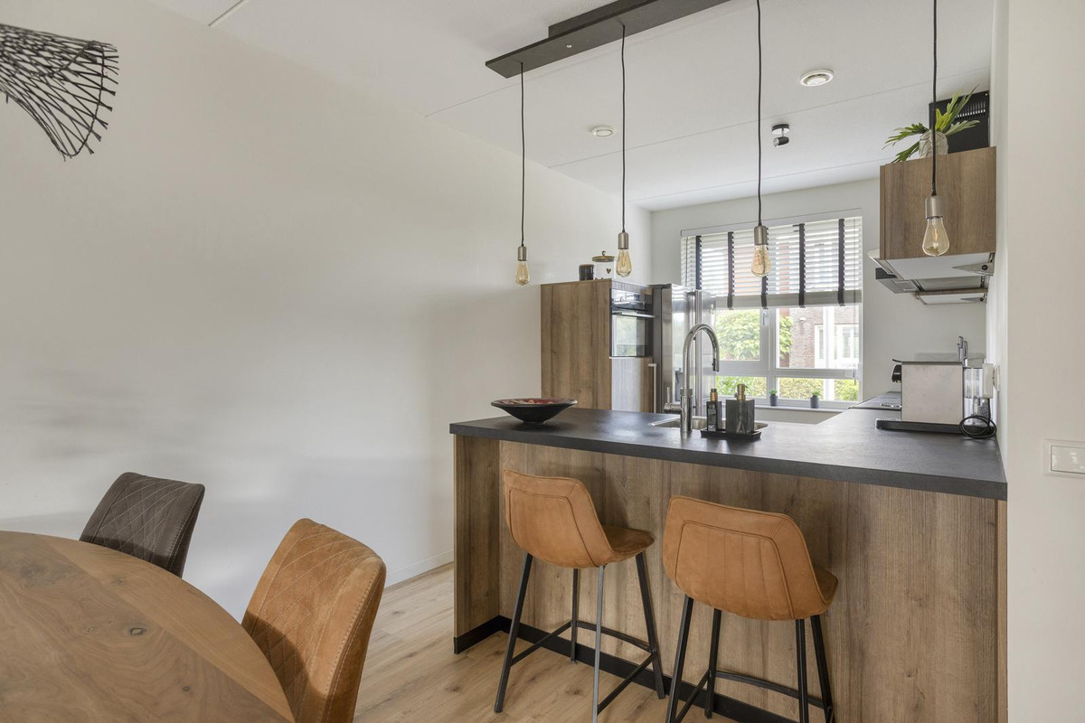 Tussenwoning te koop: Draaistok 74, Boskoop