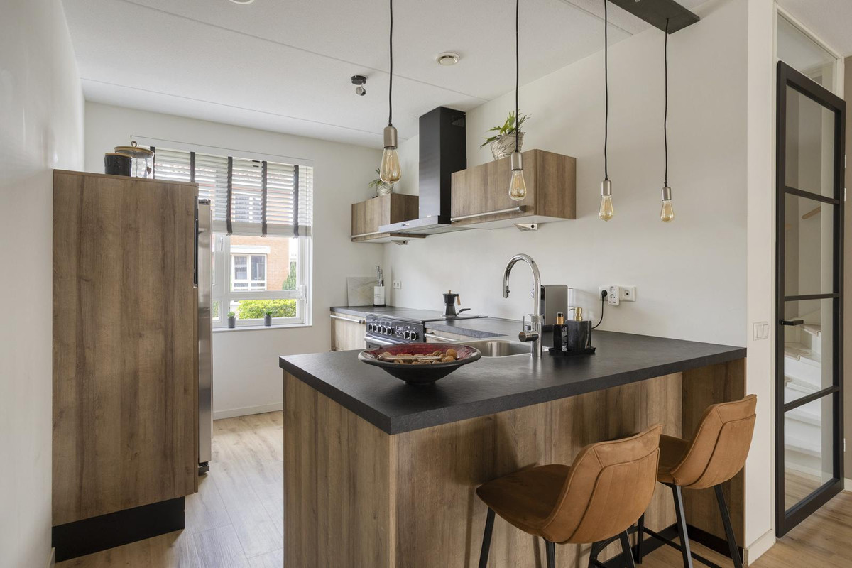 Tussenwoning te koop: Draaistok 74, Boskoop