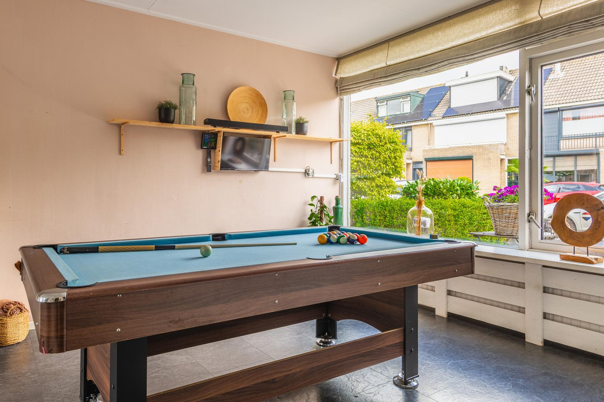 Tussenwoning te koop: Seringenstraat 12, Oud-Beijerland
