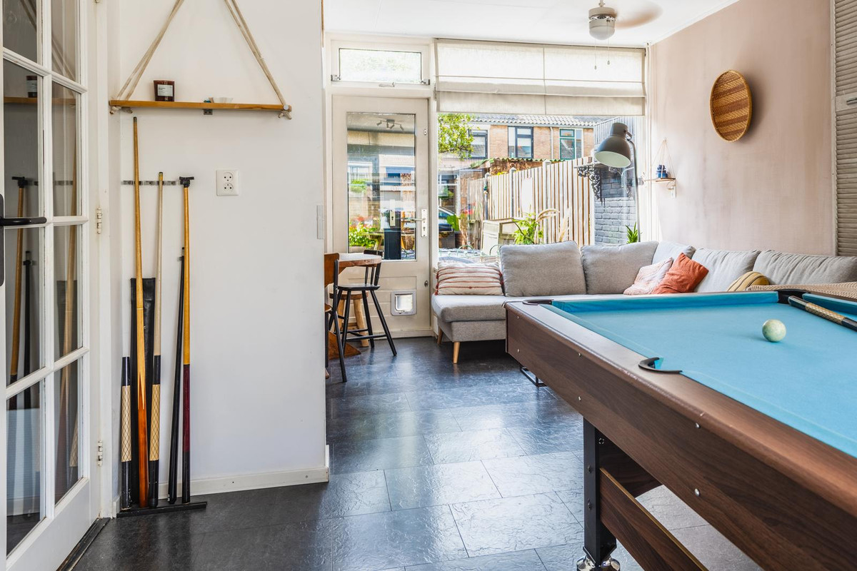 Tussenwoning te koop: Seringenstraat 12, Oud-Beijerland