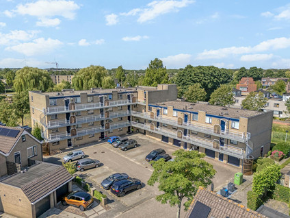 Van der Dussenvliet 51