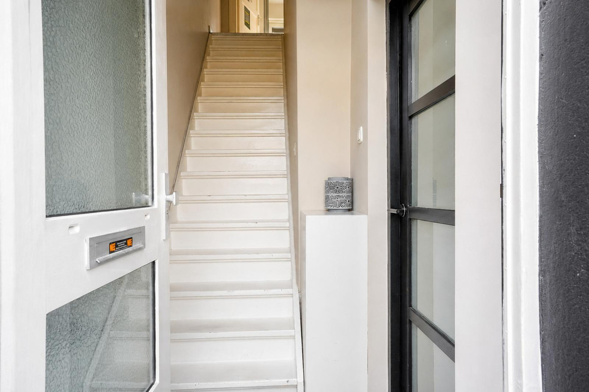 Tussenwoning te koop: Antoniusstraat 42, Geleen