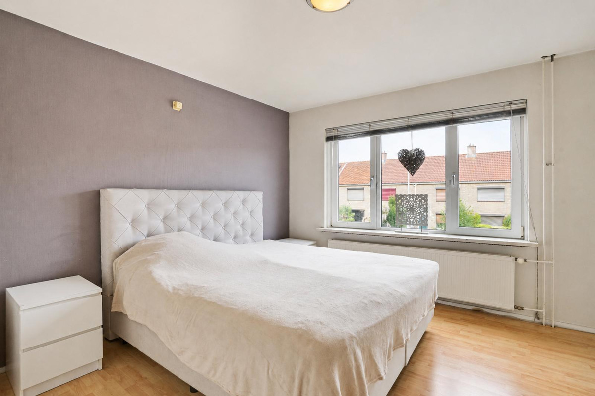 Tussenwoning te koop: Antoniusstraat 42, Geleen
