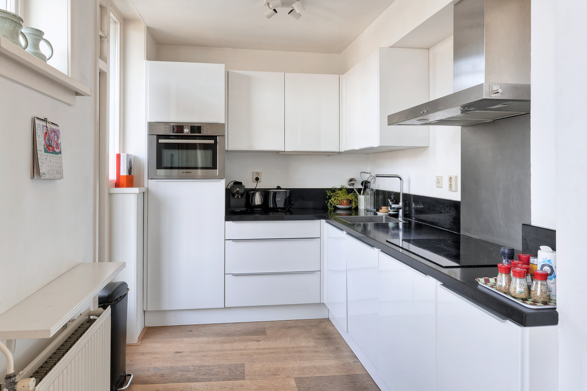 Appartement te koop: Postjeskade 12-3, Amsterdam