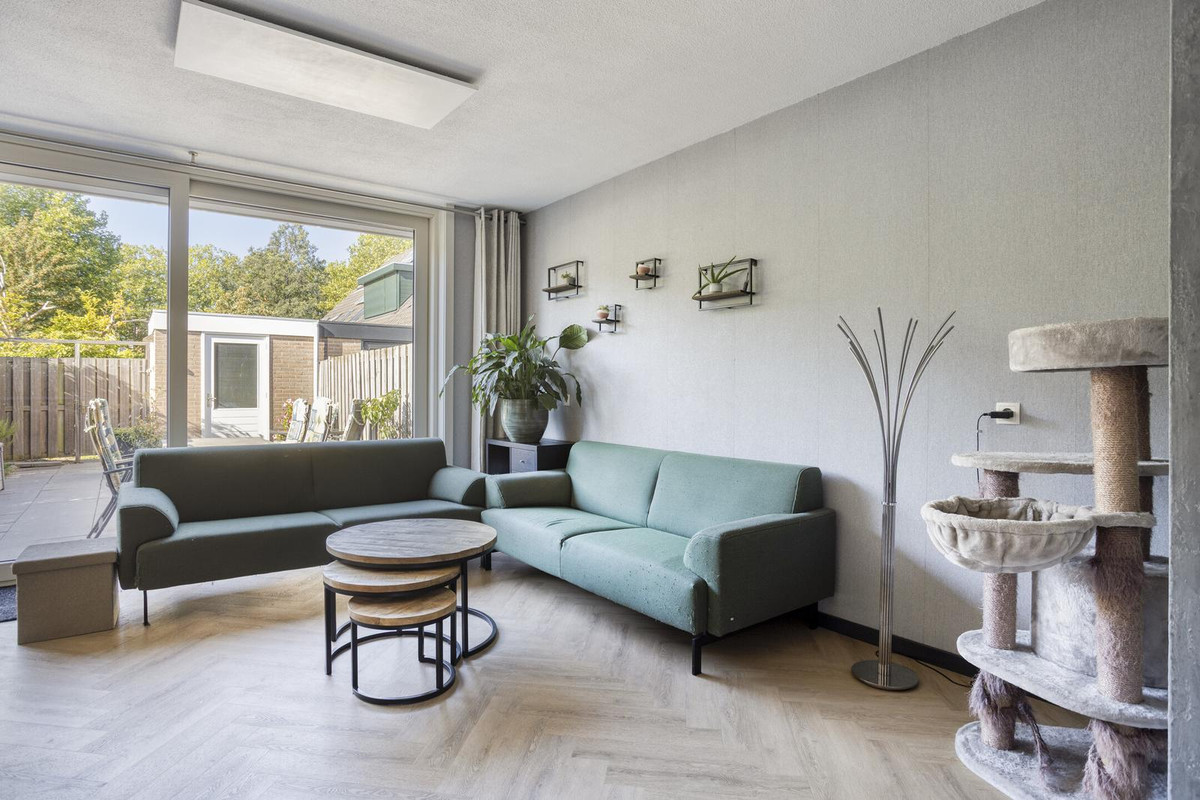 Tussenwoning te koop: Haagbeukhof 193, Papendrecht