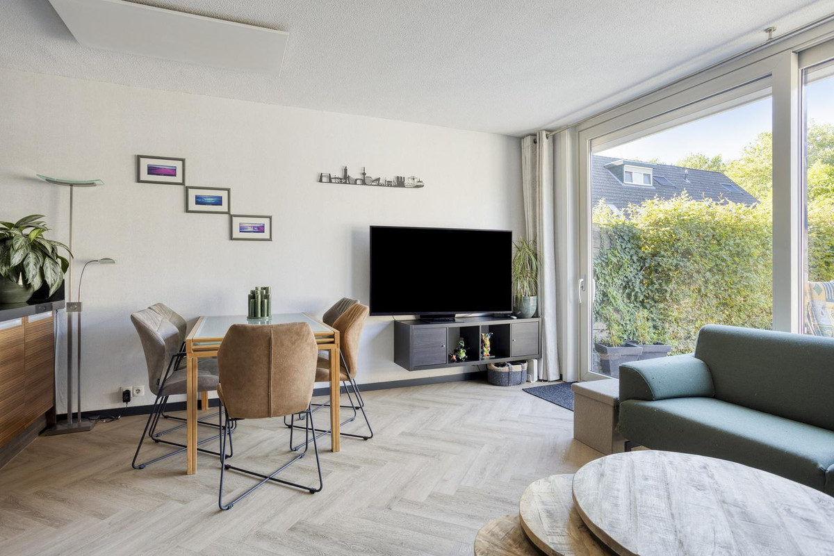 Tussenwoning te koop: Haagbeukhof 193, Papendrecht