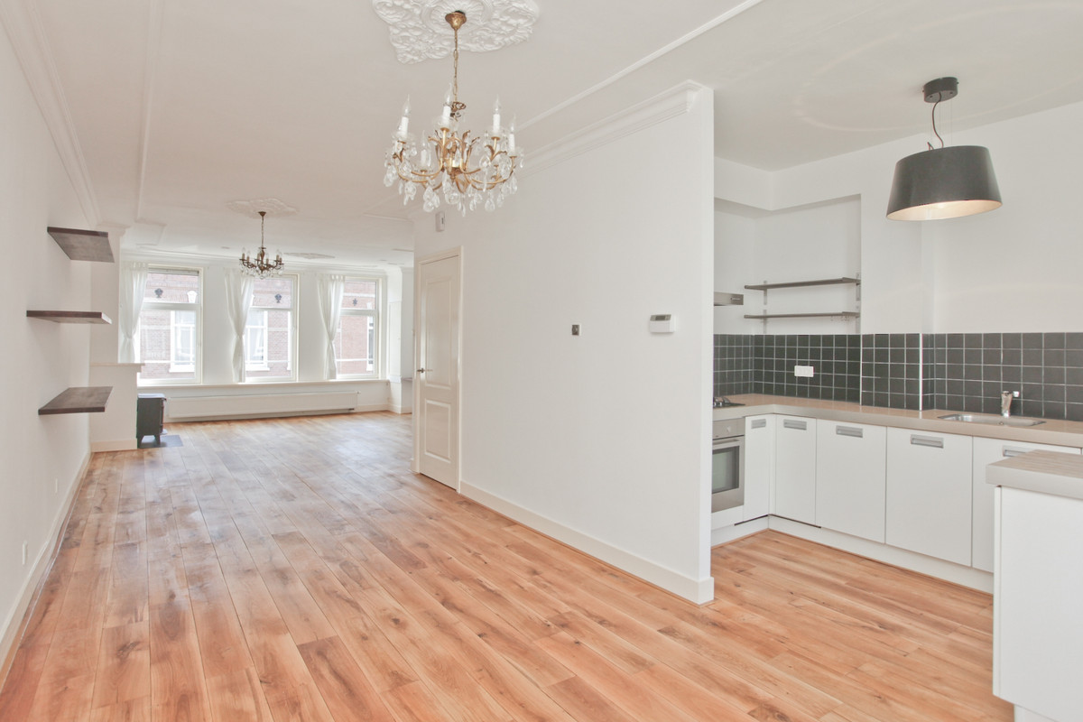 Appartement te huur: Govert Flinckstraat 225-2, Amsterdam