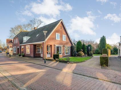 Grotestraat 11