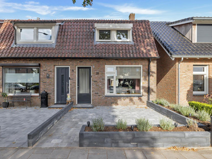 Hoofdstraat 25