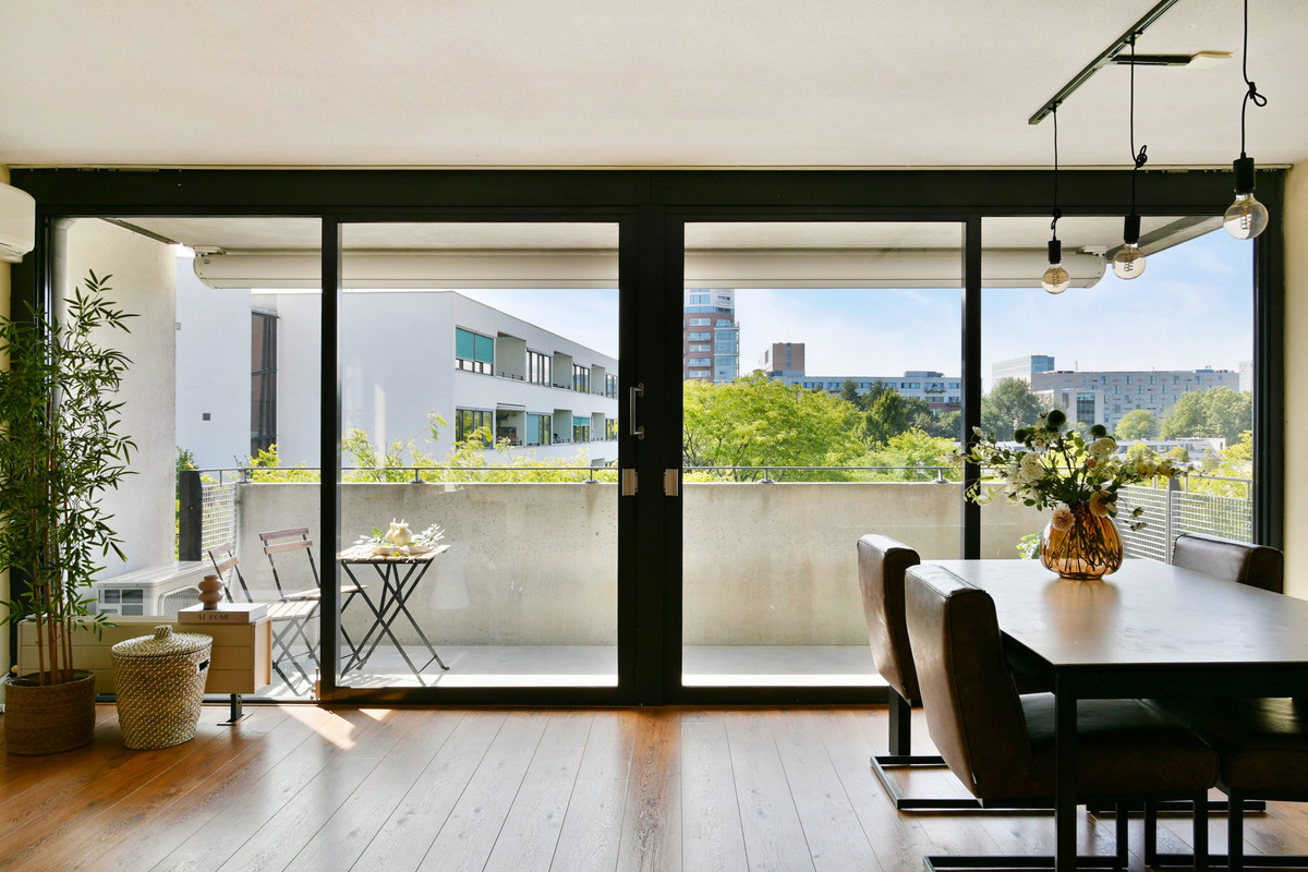 Appartement te koop: Chet Bakerstraat 163, Amsterdam
